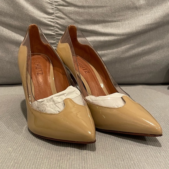 NEW Schutz Tan Patent Clear Scalloped Border Pointed High Heels 6 - Picture 4 of 16